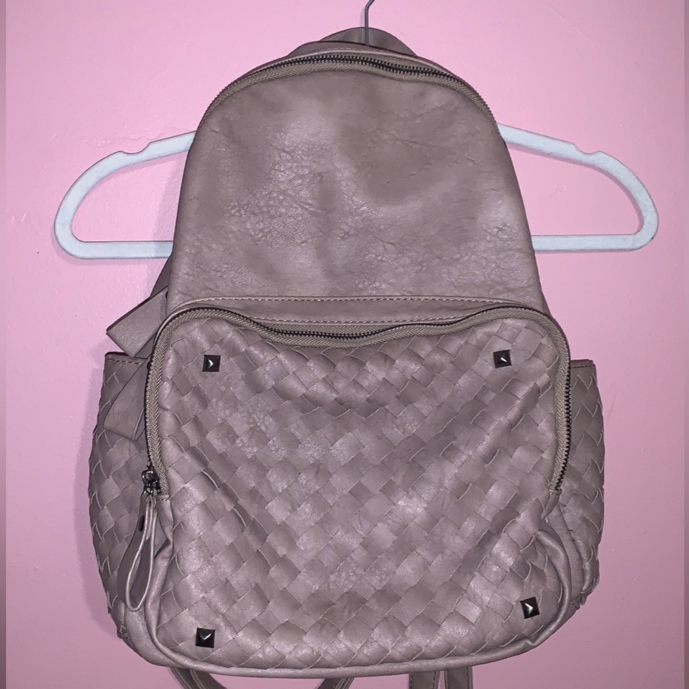 MADISON WEST BACK BAG ✨